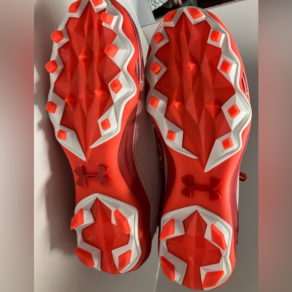 Under Armour Men’s Highlight Hammer MC Football Cleats, Size 8, Red/White - Picture 5 of 7